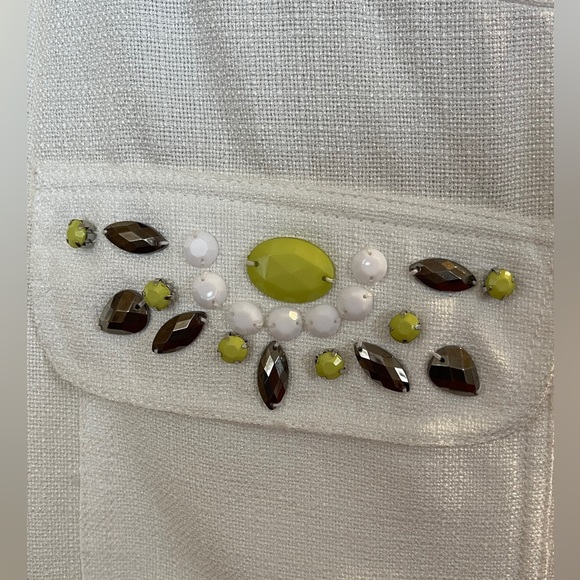 XOXO White with Green/Gold Pocket Embellishments‎ - Picture 6 of 11